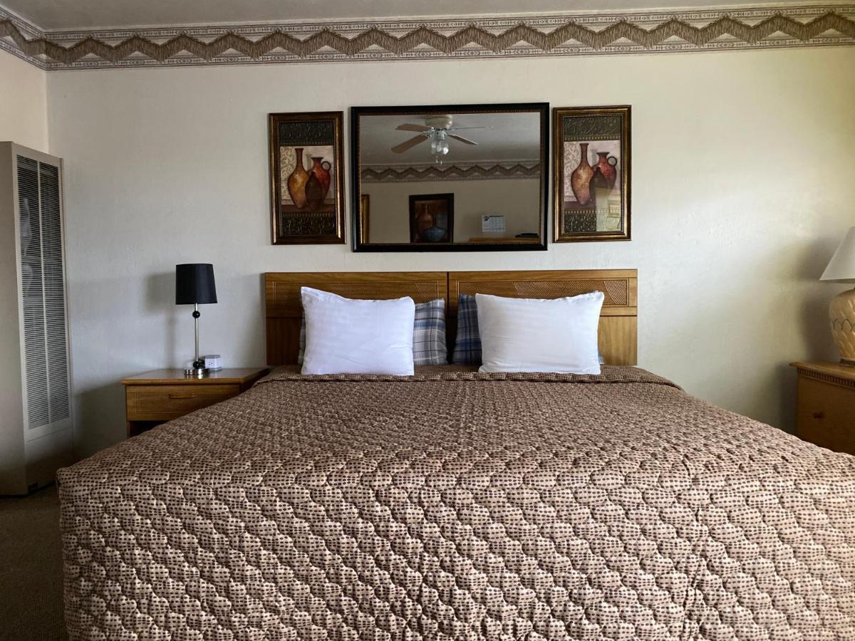 Rainbow Inn Carrizozo 外观 照片